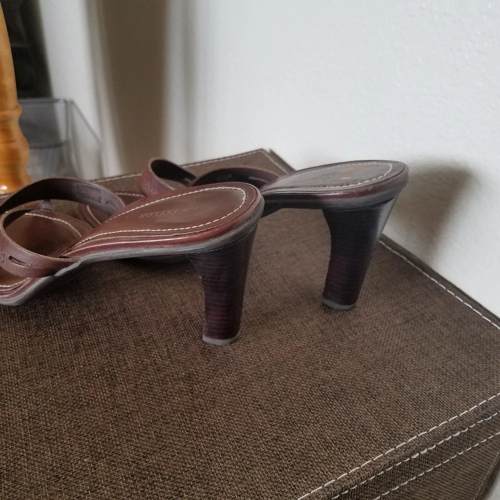 Ann Taylor Leather Sandal Slip-On High Heel Chestnut Brown 8.5 Gently Used - Picture 3 of 6